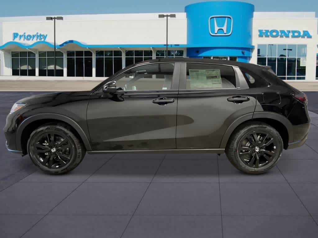 Thumbnail: 2027 Honda HR-V - 2