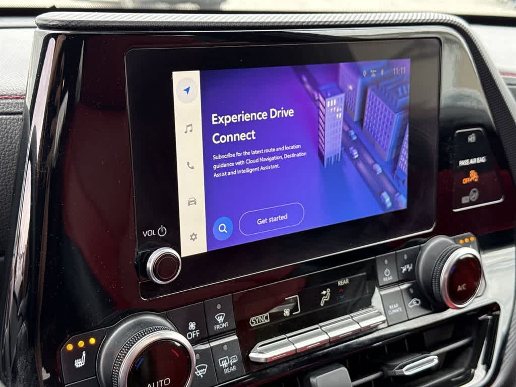 Thumbnail: 2023 Toyota Highlander - 21