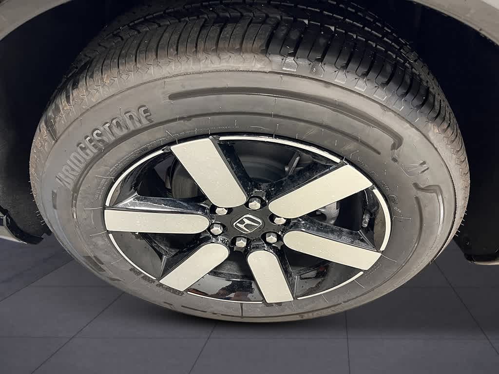 Thumbnail: 2025 Honda Prologue - 11