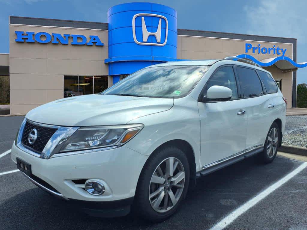 2015 Nissan Pathfinder Platinum -
                  Roanoke, VA
