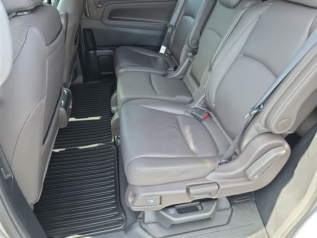 Thumbnail: 2018 Honda Odyssey - 28