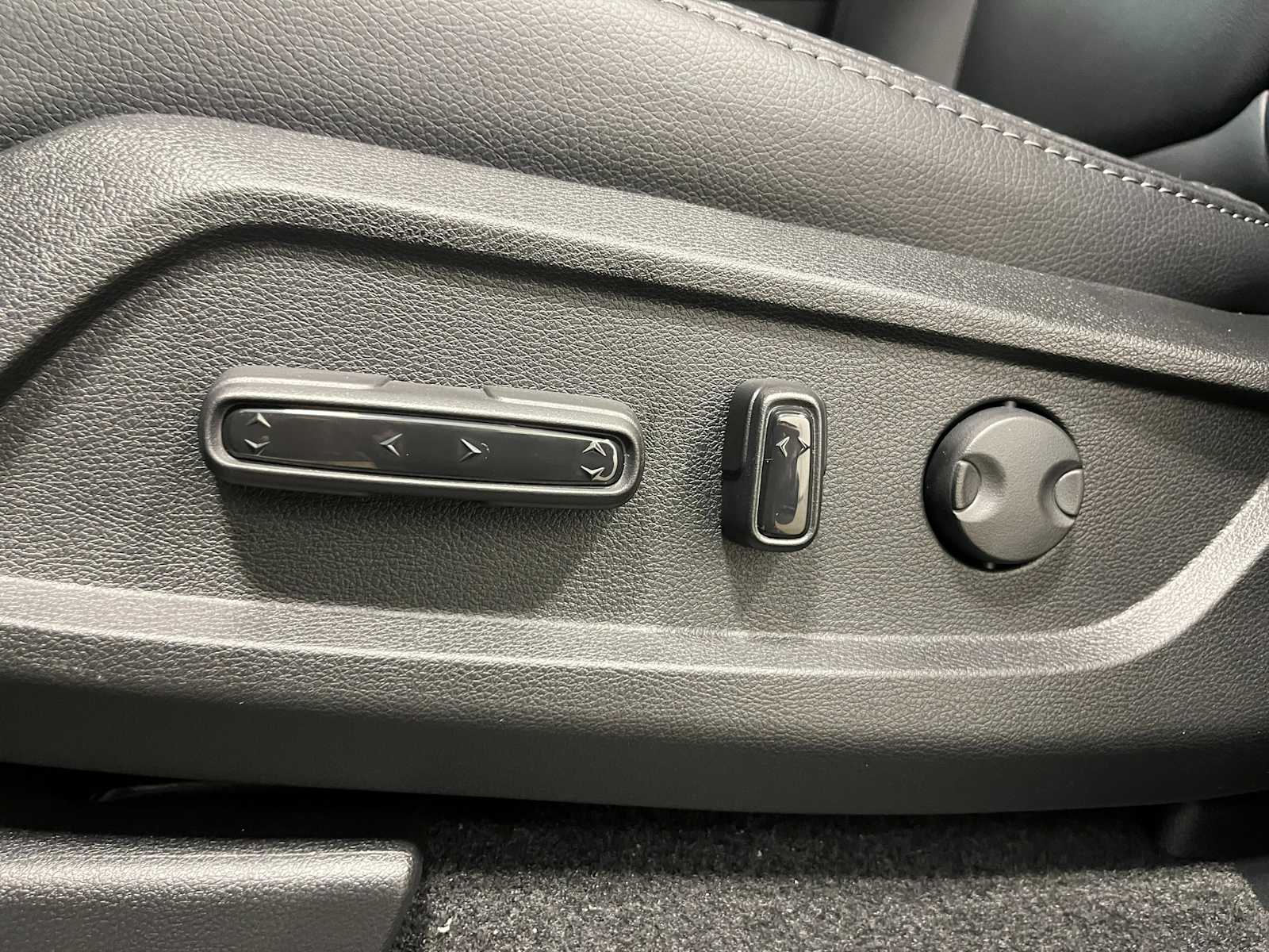 Thumbnail: 2026 Honda Pilot - 11