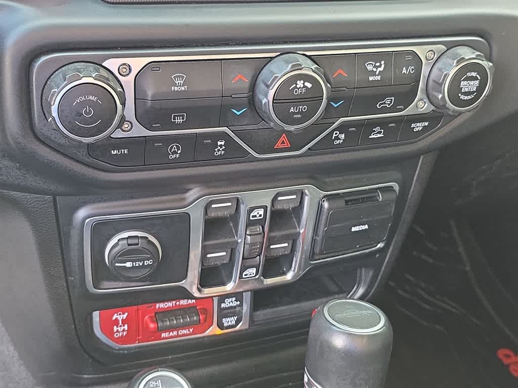 Thumbnail: 2020 Jeep Gladiator - 22