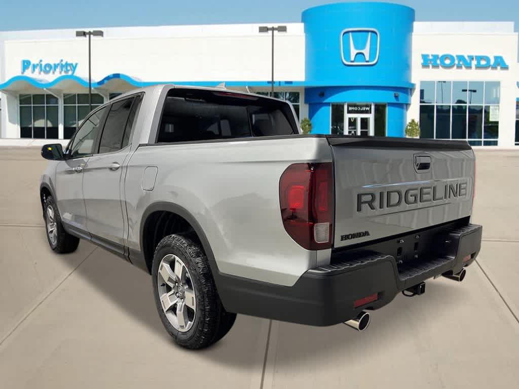 Thumbnail: 2025 Honda Ridgeline - 3