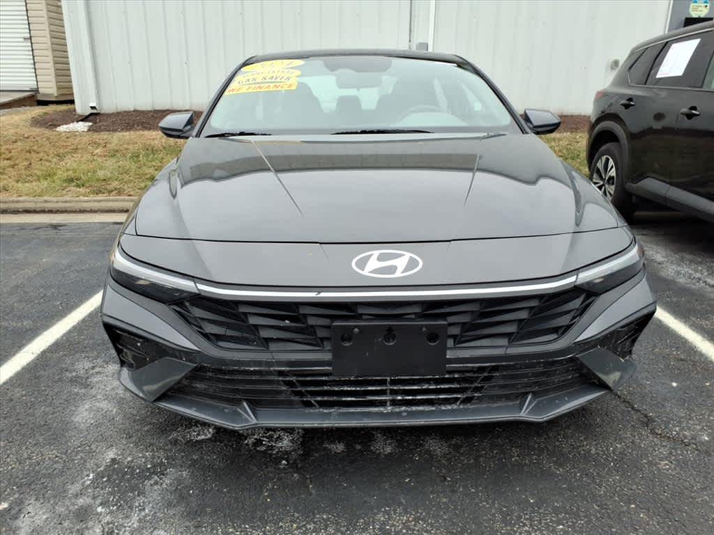 Thumbnail: 2024 Hyundai Elantra - 13