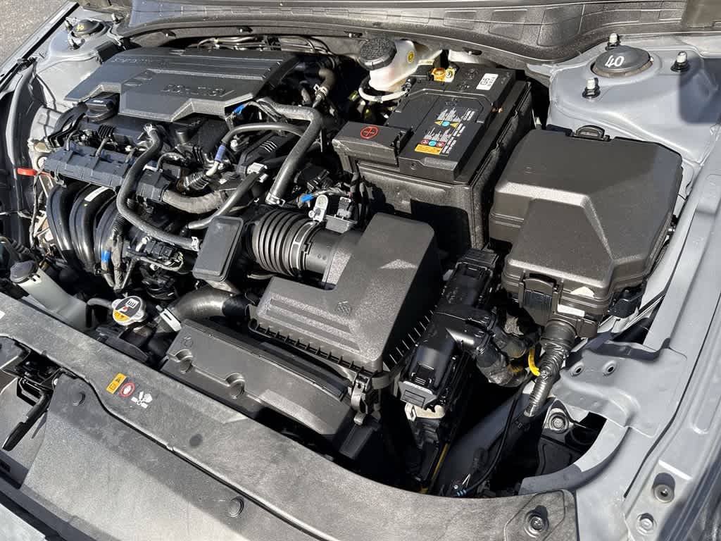 Thumbnail: 2024 Hyundai Elantra - 31