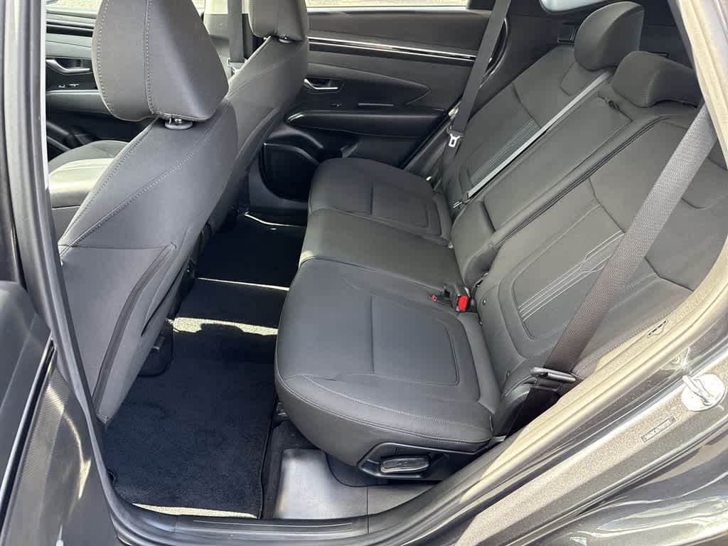 Thumbnail: 2023 Hyundai Tucson - 16