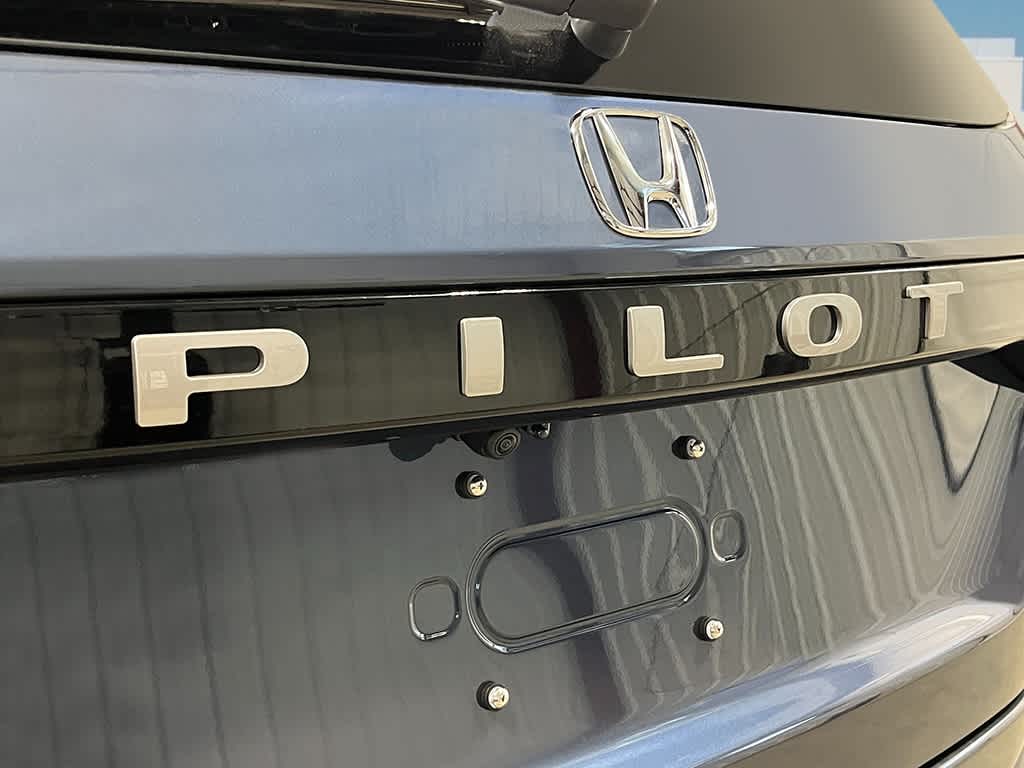 Thumbnail: 2026 Honda Pilot - 7