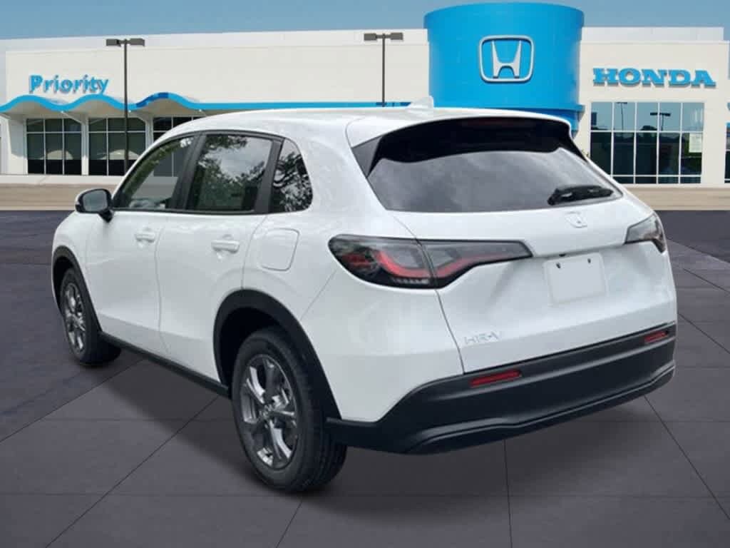 Thumbnail: 2026 Honda HR-V - 3