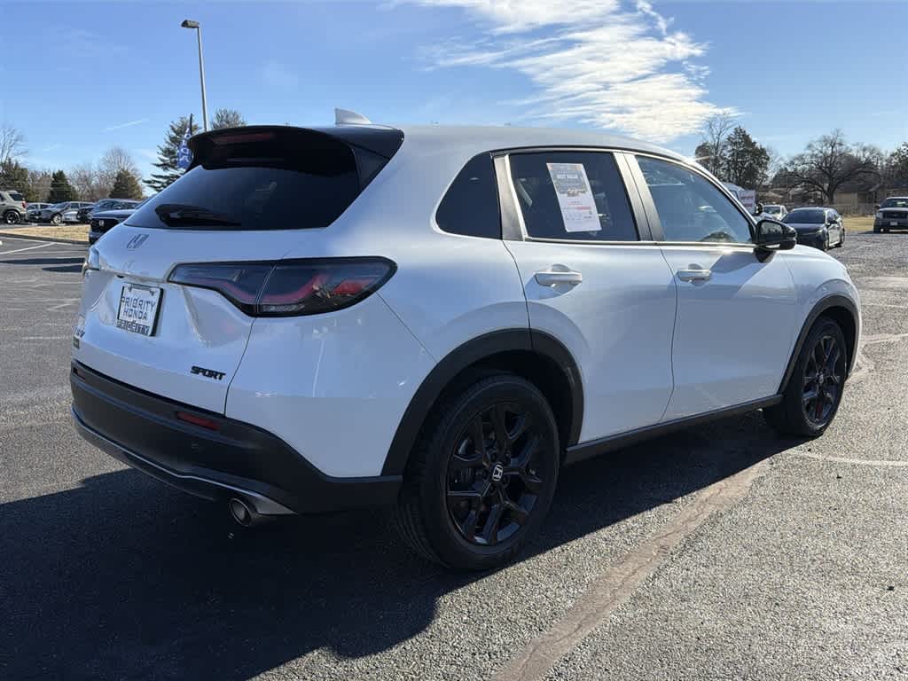 Thumbnail: 2024 Honda HR-V - 11