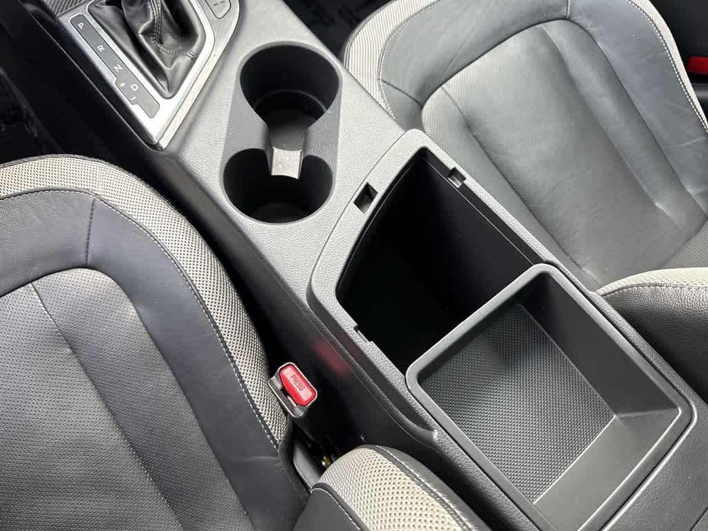 Thumbnail: 2011 Kia Optima - 23