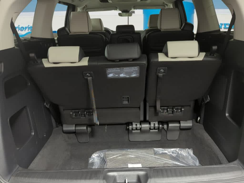 Thumbnail: 2026 Honda Odyssey - 20