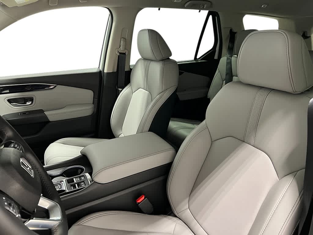 Thumbnail: 2025 Honda Pilot - 12