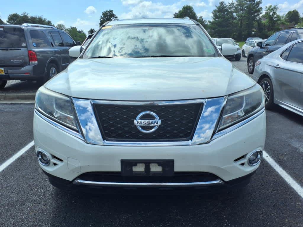 Thumbnail: 2015 Nissan Pathfinder - 12