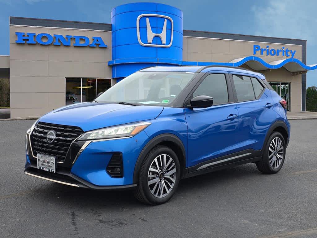 Thumbnail: 2024 Nissan Kicks - 1