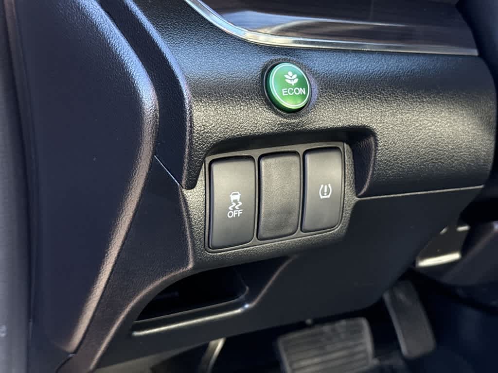 Thumbnail: 2015 Honda CR-V - 14