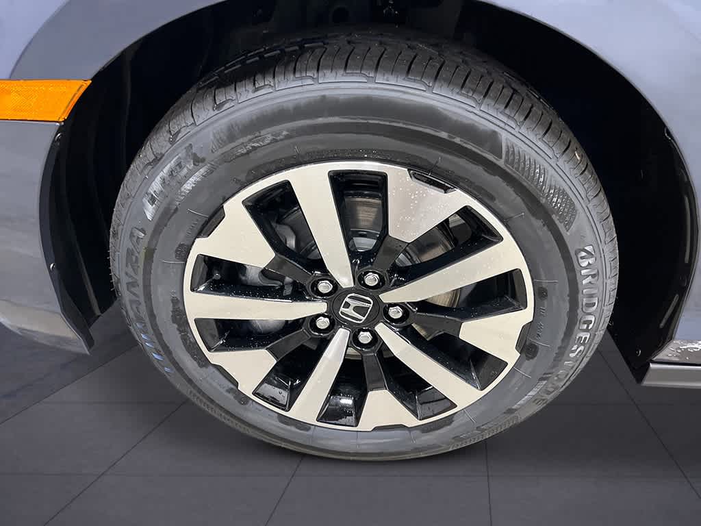 Thumbnail: 2026 Honda Odyssey - 3