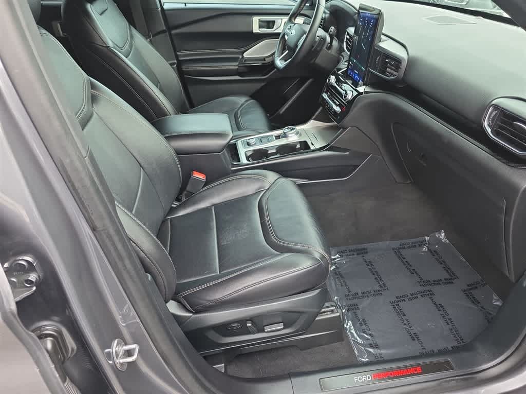 Thumbnail: 2021 Ford Explorer - 13