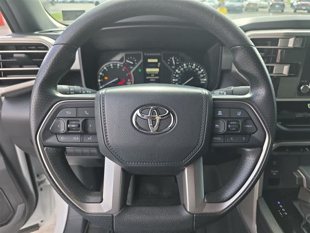 Thumbnail: 2025 Toyota Tundra - 18