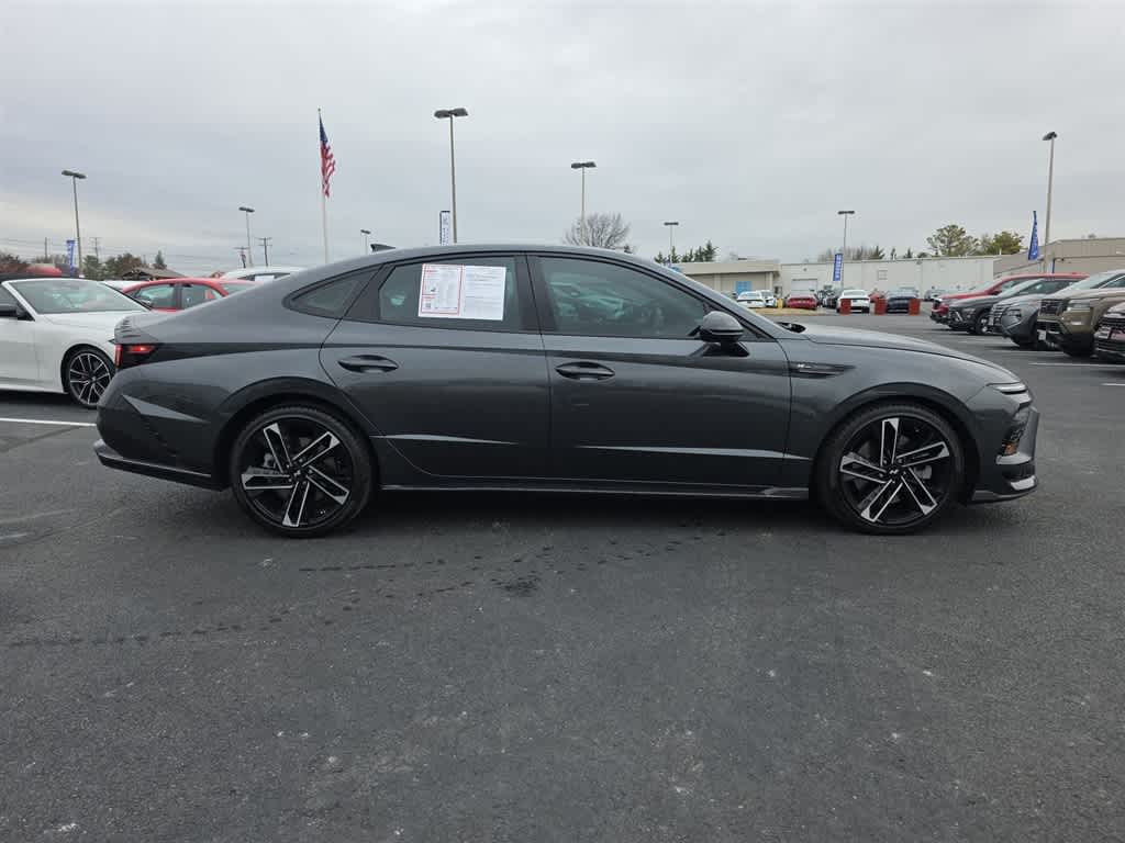 Thumbnail: 2024 Hyundai Sonata - 2