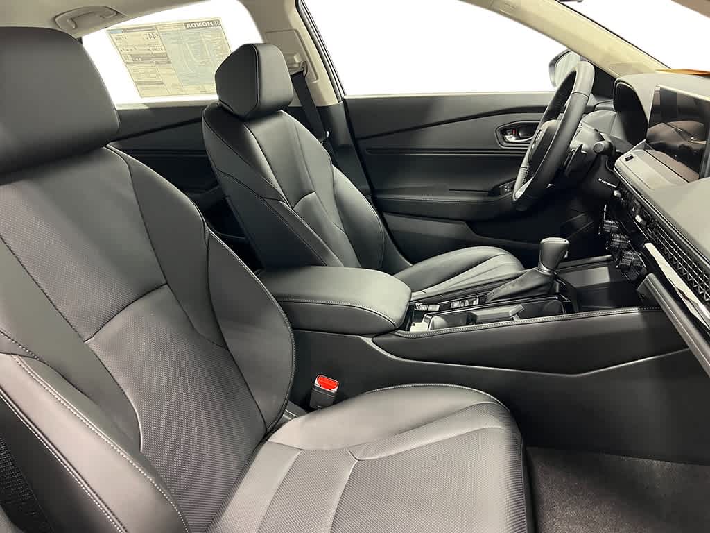 Thumbnail: 2025 Honda Accord - 32