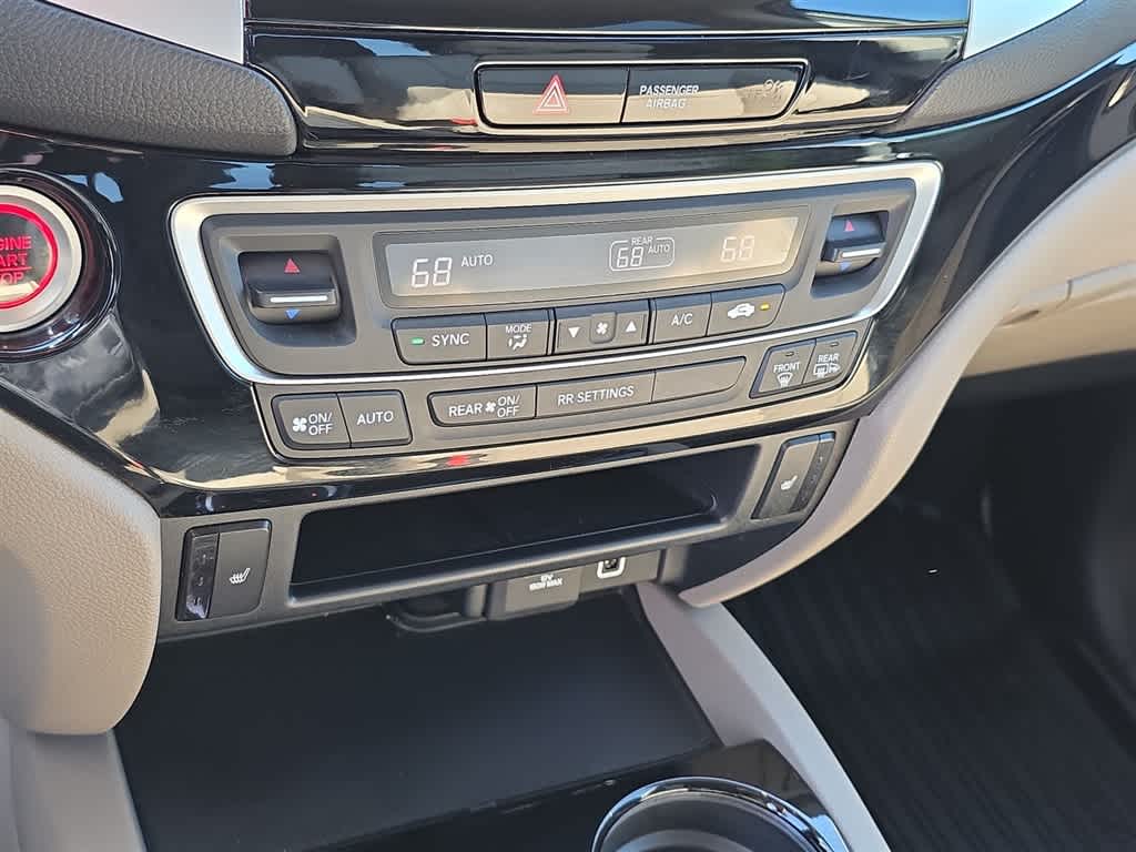 Thumbnail: 2020 Honda Ridgeline - 36