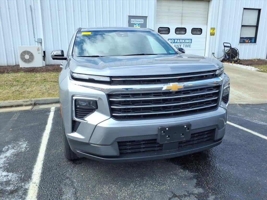 Thumbnail: 2024 Chevrolet Traverse - 10