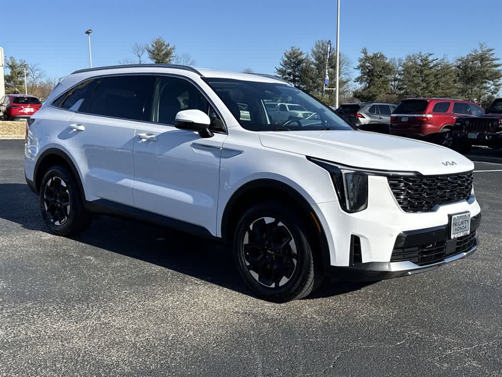 Thumbnail: 2024 Kia Sorento - 3