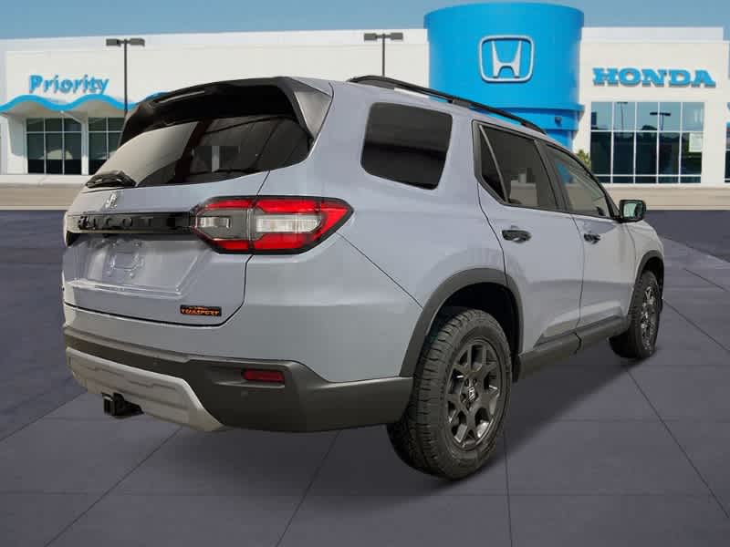 Thumbnail: 2025 Honda Pilot - 8