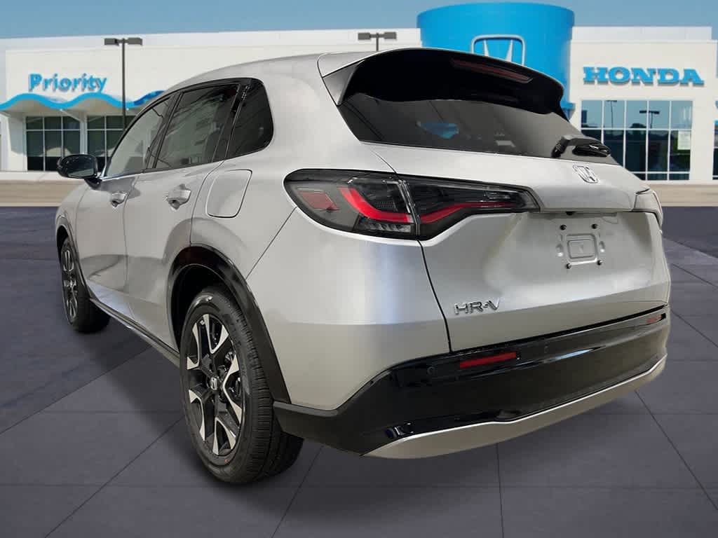 Thumbnail: 2027 Honda HR-V - 3