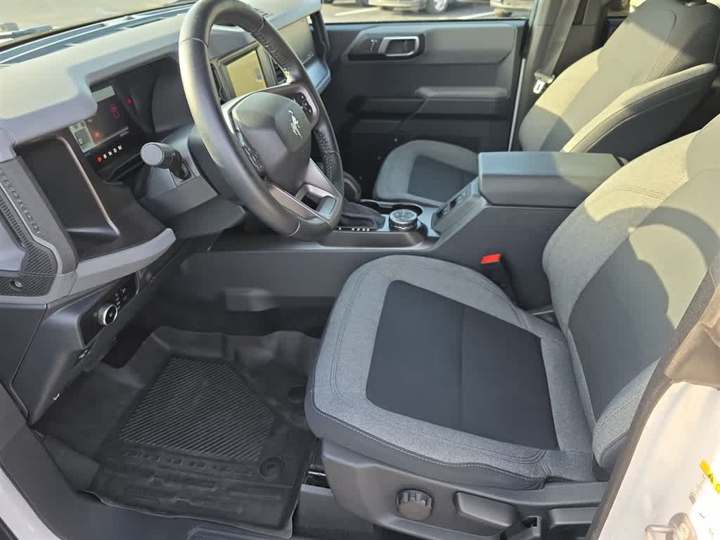 Thumbnail: 2023 Ford Bronco - 17