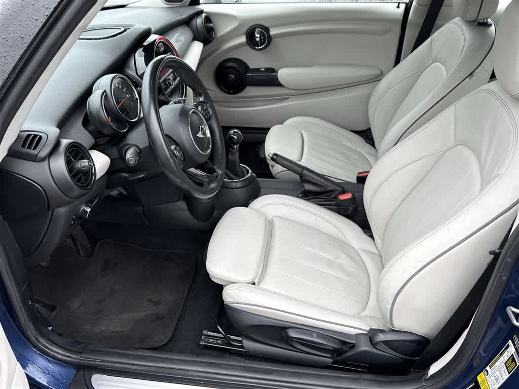 Thumbnail: 2014 MINI Cooper Hardtop - 15