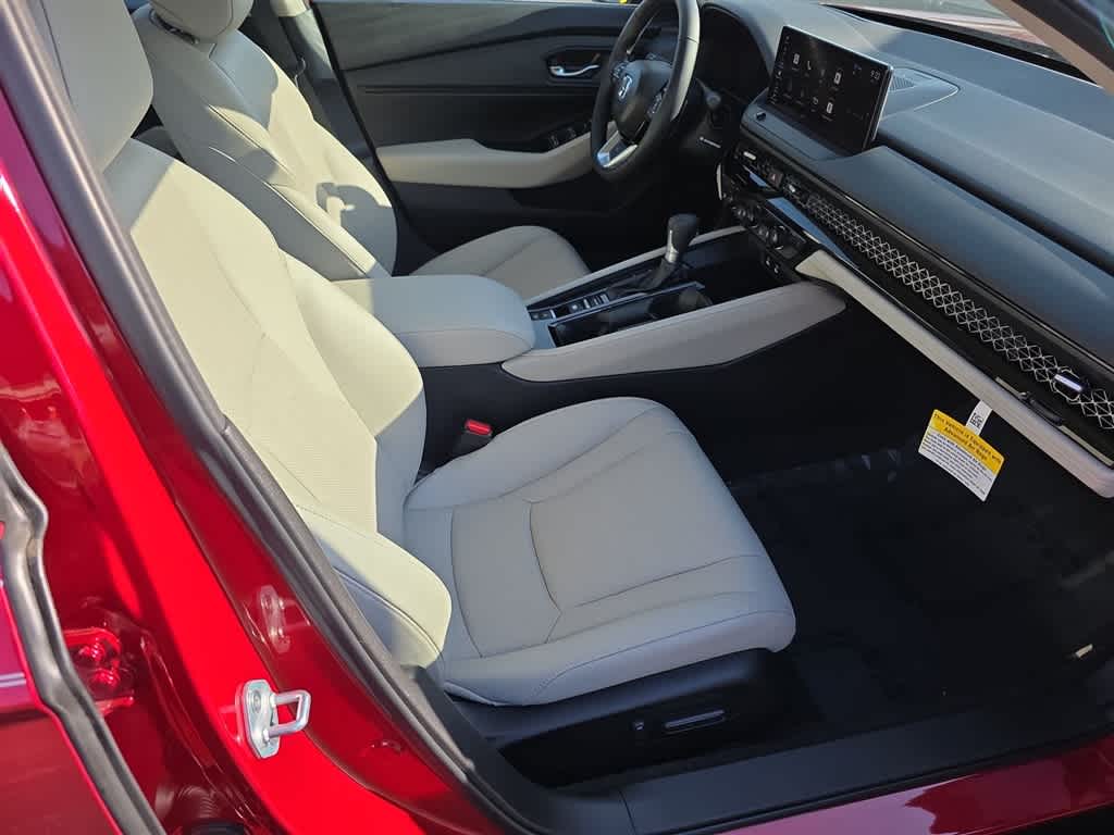 Thumbnail: 2025 Honda Accord - 13