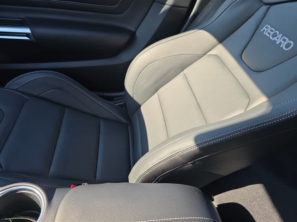 Thumbnail: 2022 Ford Mustang - 26