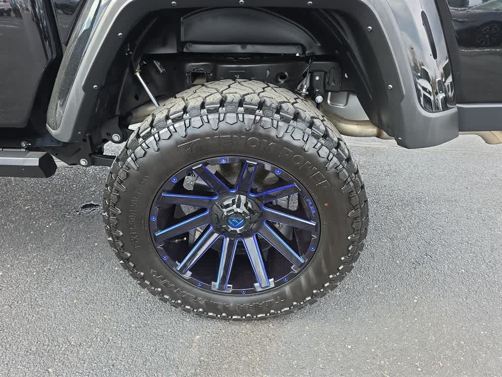 Thumbnail: 2024 Jeep Gladiator - 27