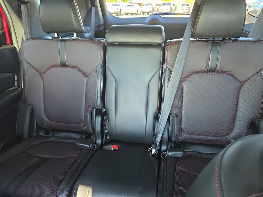 Thumbnail: 2025 Honda Pilot - 16