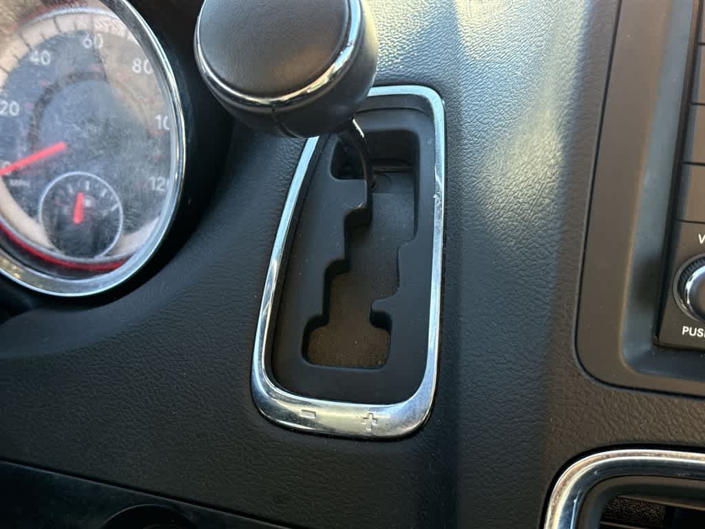 Thumbnail: 2017 Dodge Grand Caravan - 24