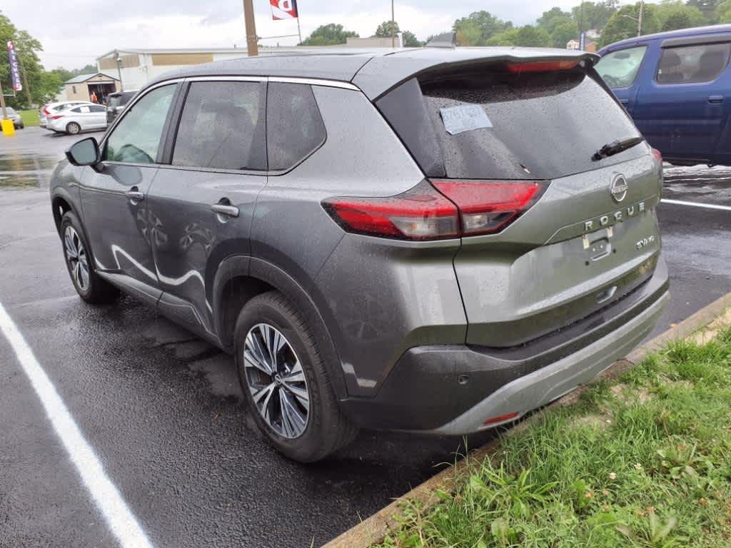 2023 Nissan Rogue SV 2