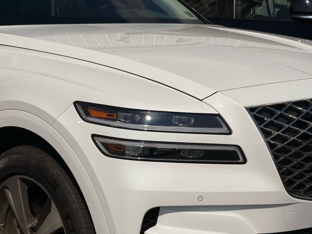 Thumbnail: 2021 Genesis GV80 - 3