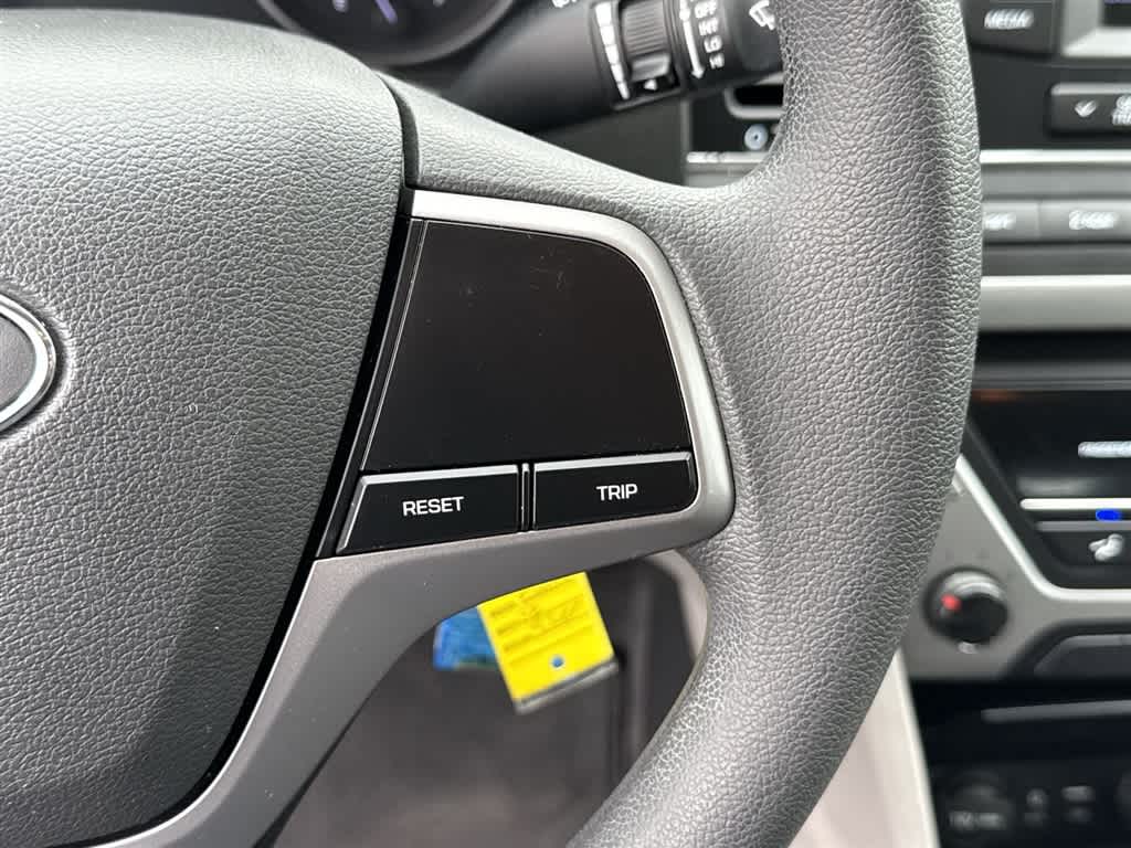 Thumbnail: 2017 Hyundai Elantra - 12