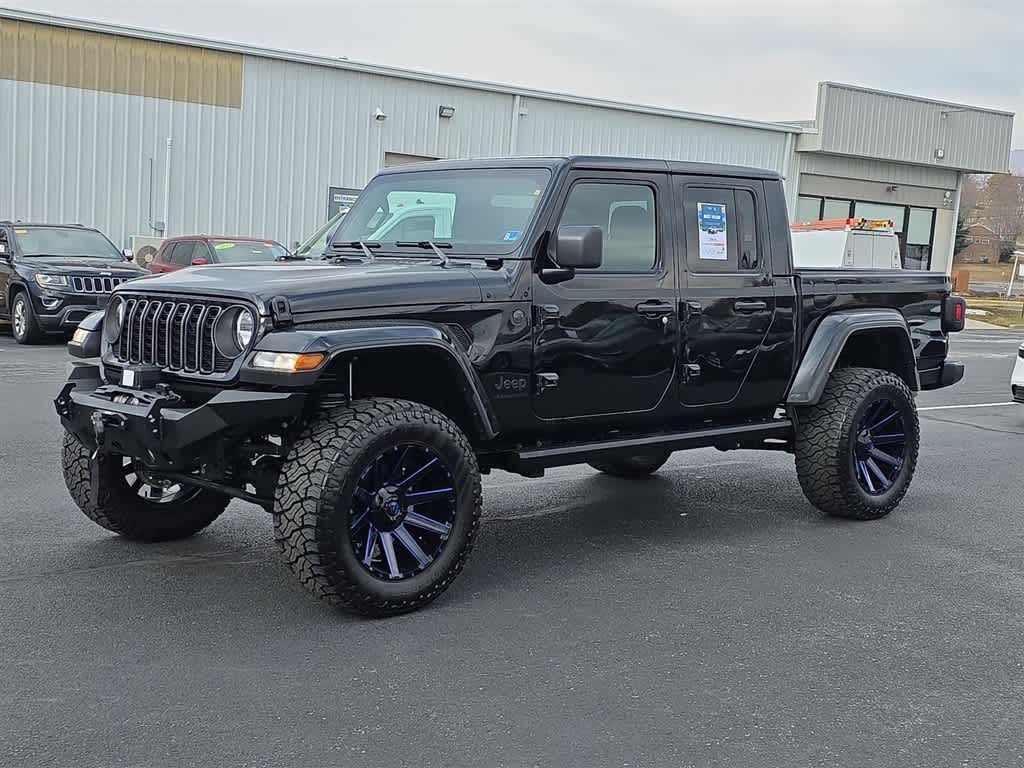 Thumbnail: 2024 Jeep Gladiator - 5