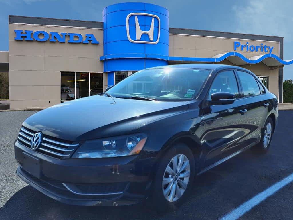 2015 Volkswagen Passat Wolfsburg Edition -
                  Roanoke, VA