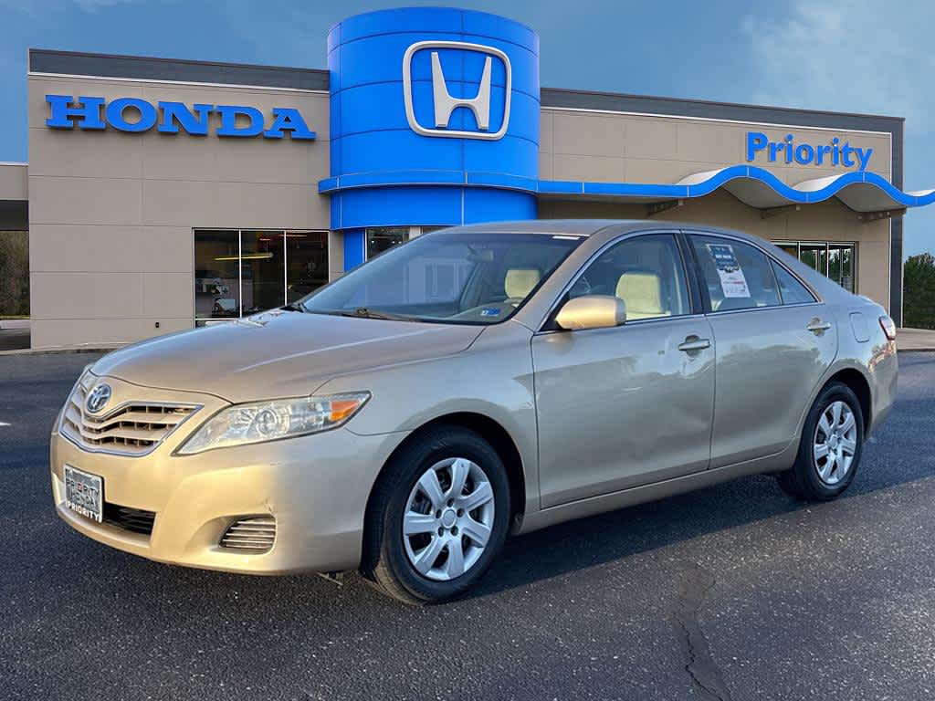 2011 Toyota Camry LE -
                  Roanoke, VA