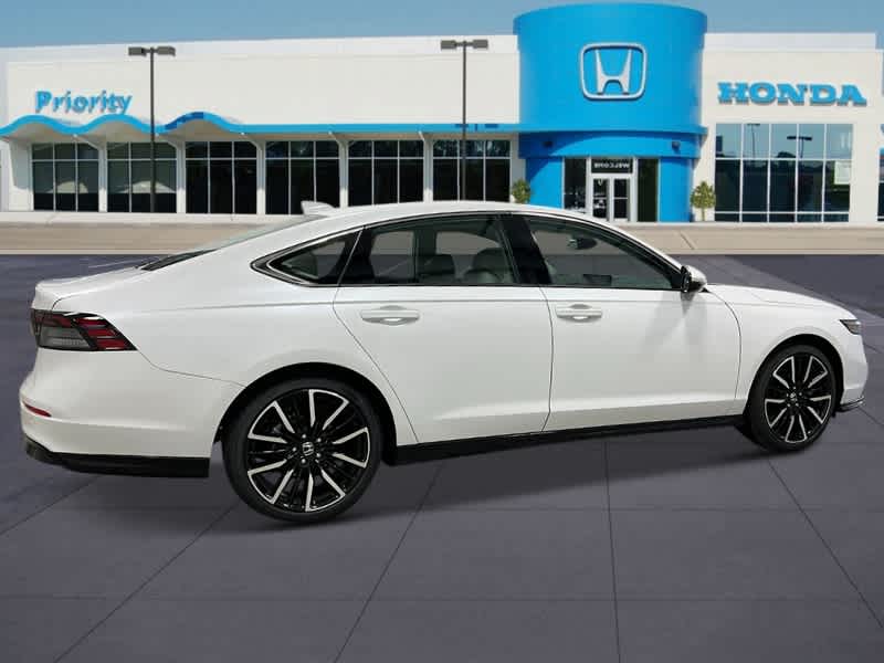 Thumbnail: 2025 Honda Accord - 8