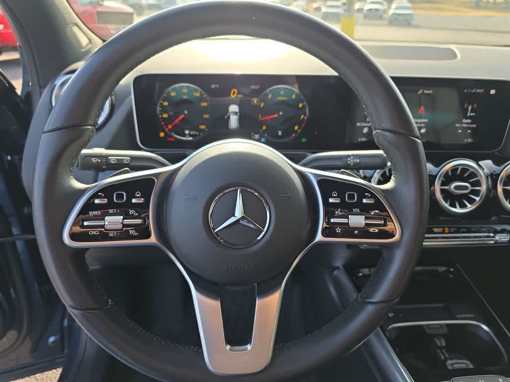 Thumbnail: 2021 Mercedes-Benz GLA - 18