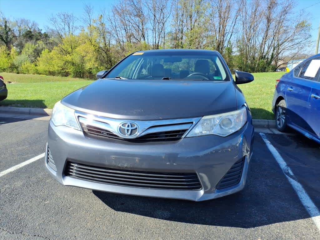 Thumbnail: 2012 Toyota Camry - 6