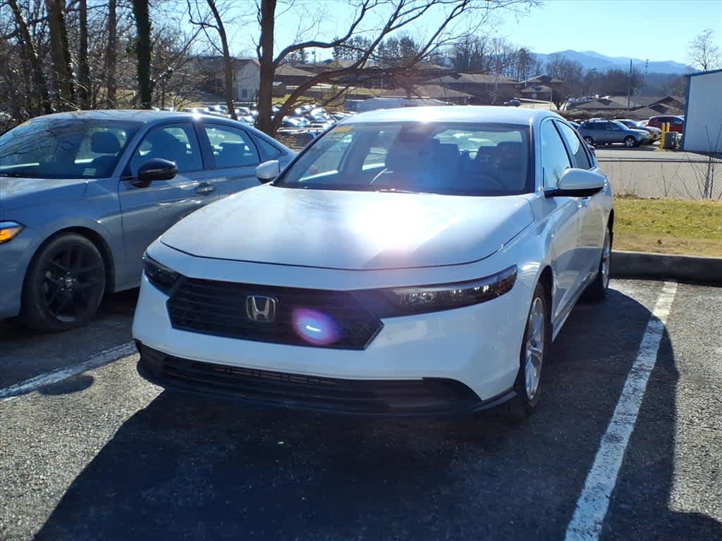 Thumbnail: 2024 Honda Accord - 3