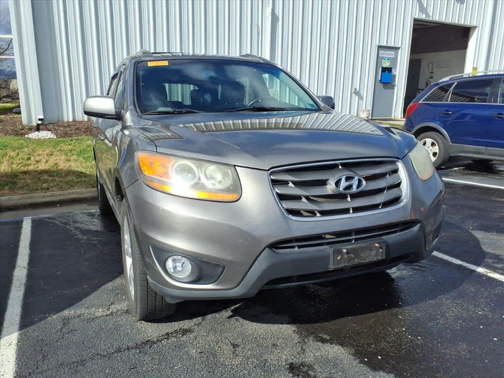 Thumbnail: 2011 Hyundai Santa Fe - 10