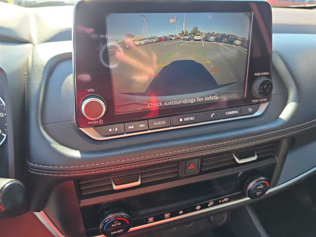 Thumbnail: 2023 Nissan Rogue - 22