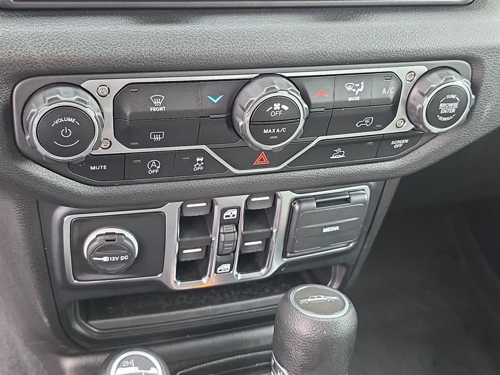 Thumbnail: 2024 Jeep Gladiator - 22